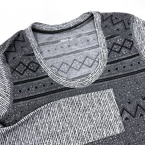 Marmot Women's Size Small Gray Pattern Long‎ Sleeve Casual Crew Neck Shirt